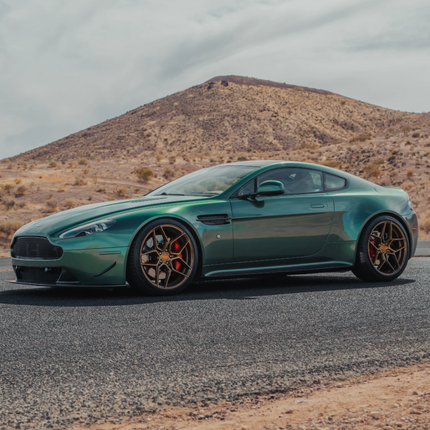 Inozetek Super Gloss Metallic - MSG111 Racing Green